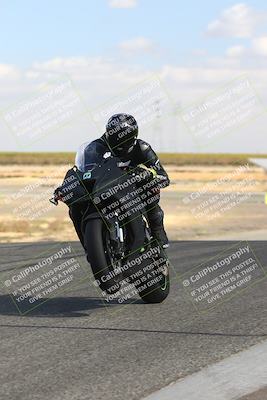 media/Nov-03-2024-TrackDaz (Sun) [[44580f4982]]/B Group/1220pm (Wheelie Bump)/